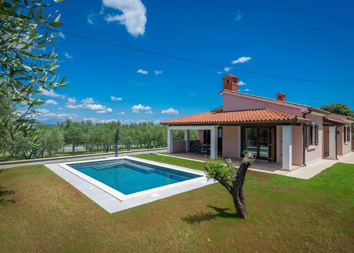 Olive Tree Oasis With Heated Pool