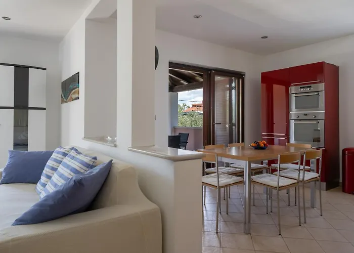 Olive Tree Oasis With Heated Pool * 스틴잔