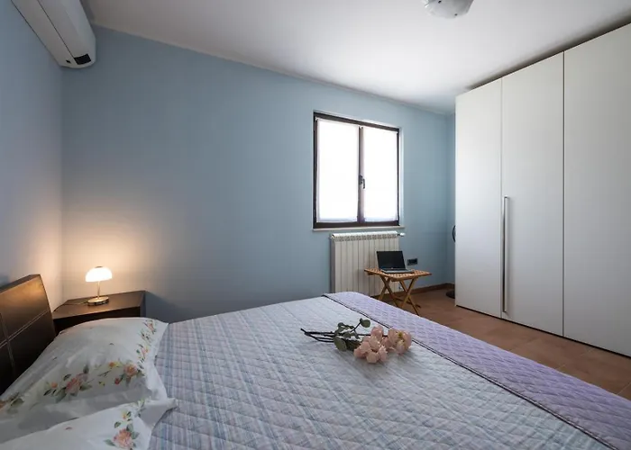 Olive Tree Oasis With Heated Pool 펜션 스틴잔